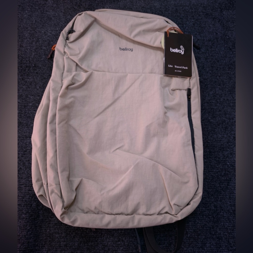Bellroy Lite Travel Pack Backpack in Beige 30L